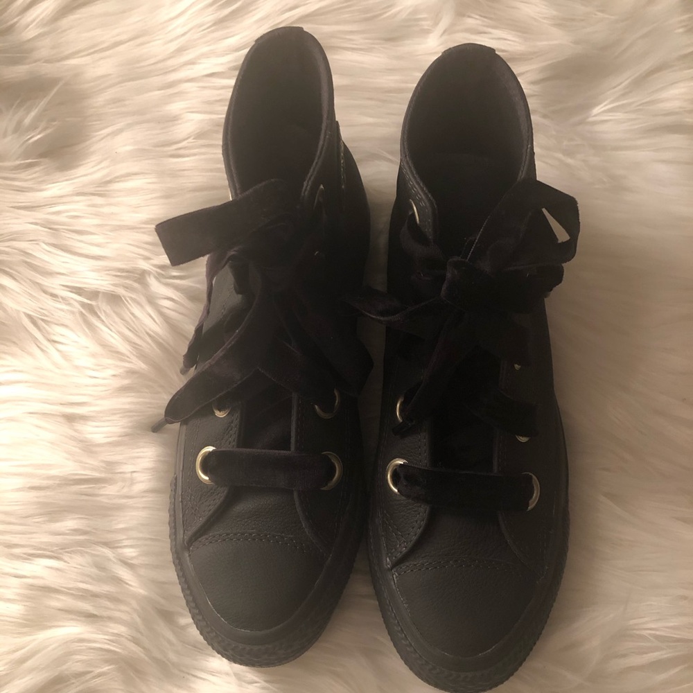 NWOT Dark Gray Leather Converse with Velvet Laces